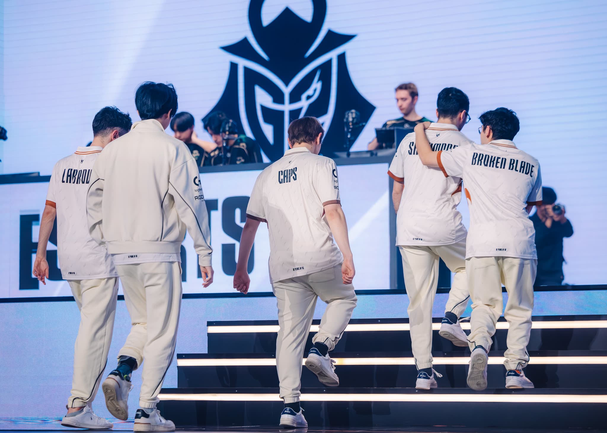 Worlds 2025 – G2 Esports éliminé par Top Esports (1–3) à Shanghai : l’Europe s’arrête en quarts