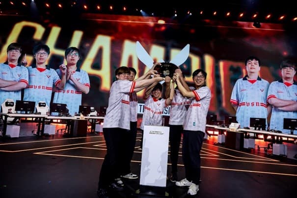 Team Vision remporte le tournoi Teamfight Tactics de l'Esports World Cup 2026 après une finale à sens unique