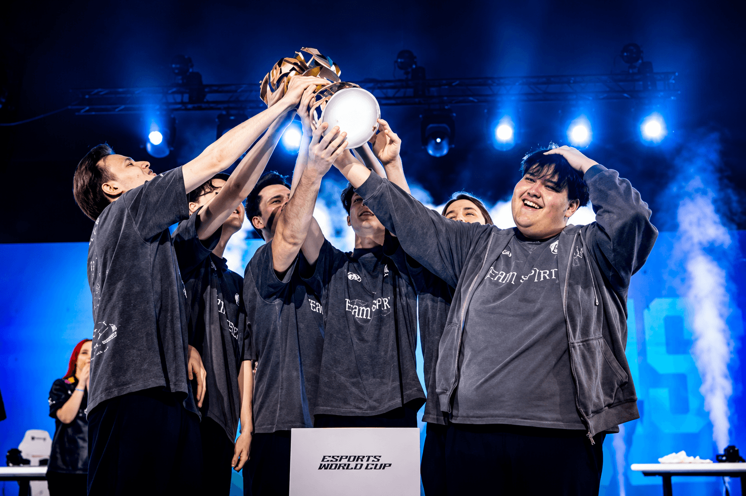 Team Spirit remporte la Mobile Legends : Bang Bang Mid Season Cup 2026 et entre dans l'histoire