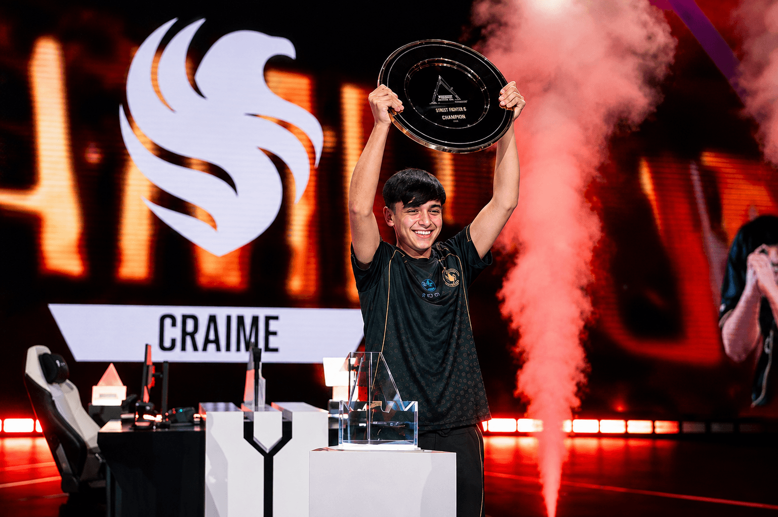 À 15 ans, Craime devient le plus jeune champion de l'histoire de l'Esports World Cup