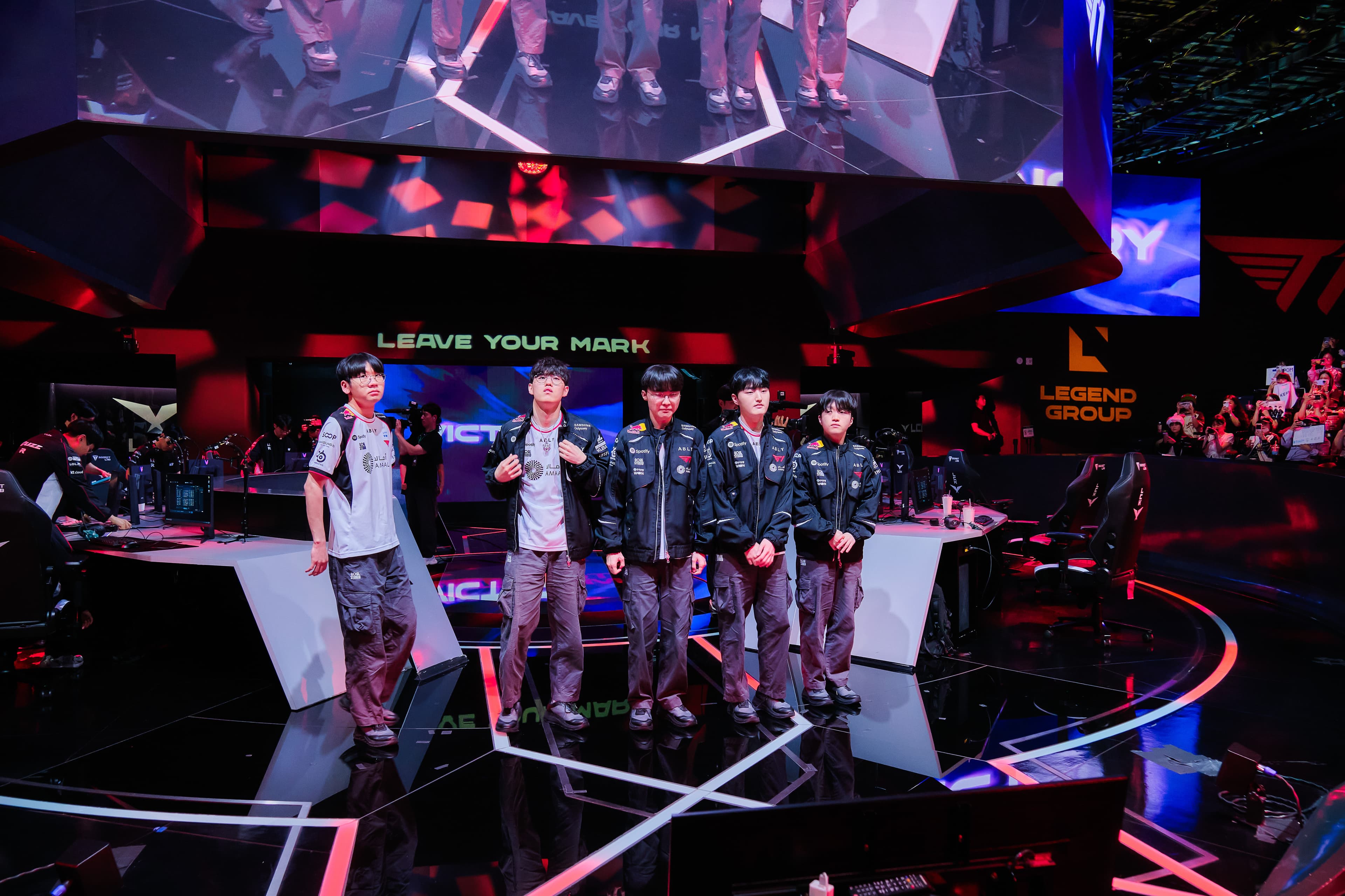T1 élimine Dplus KIA et rejoint HLE en finale du Lower Bracket