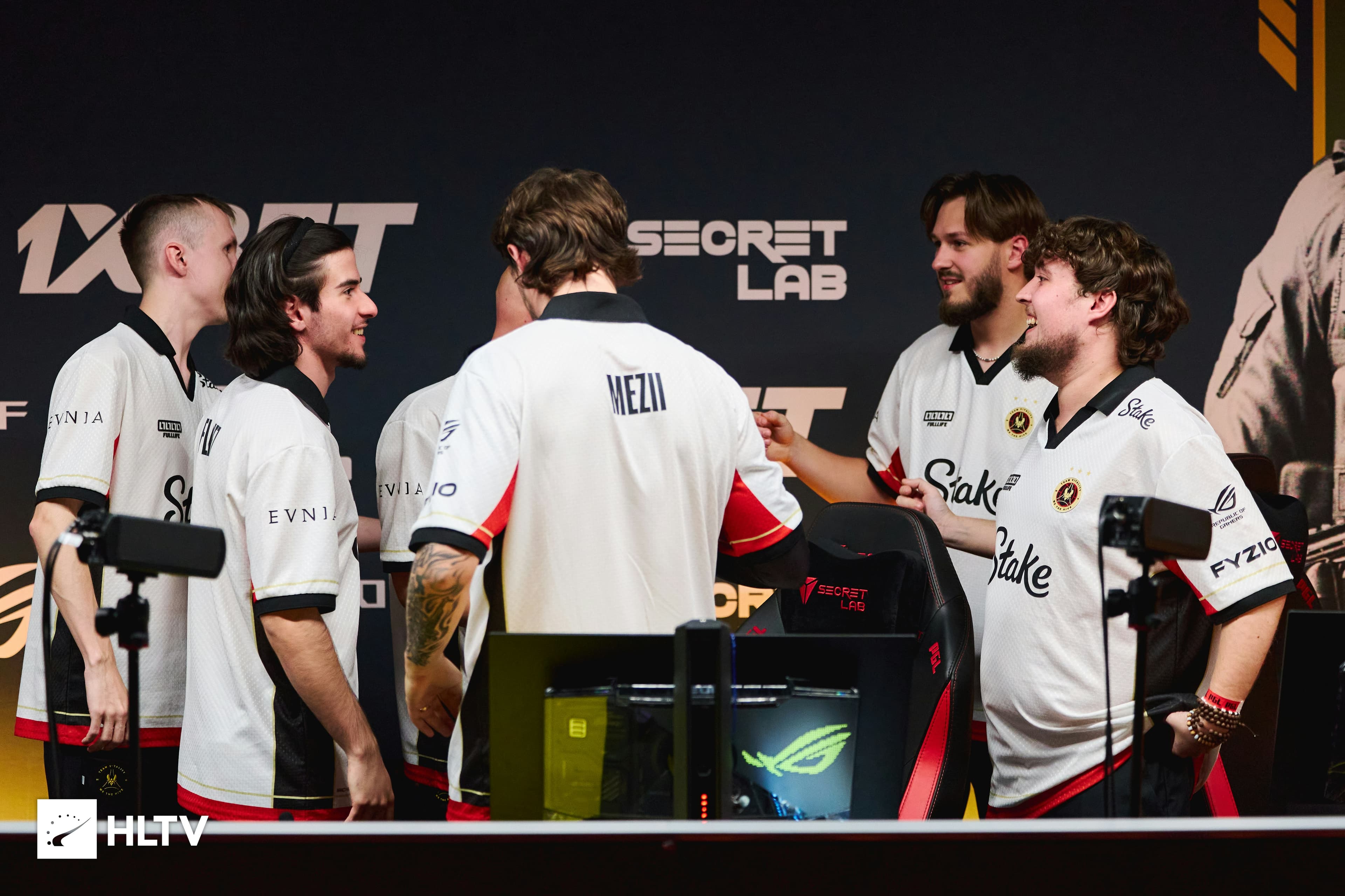 PGL Masters Bucharest 2026 : NAVI, FURIA et Nemiga complètent le tableau des playoffs